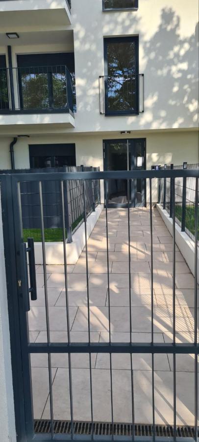 Top Apartments Kaiserebersdorf Відень Екстер'єр фото